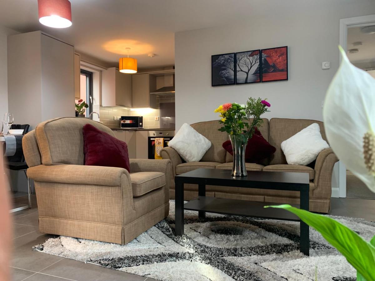 Aqua Dreams - Serviced Luxury Modern Belfast City Centre 2 Bed Apartment Exterior foto