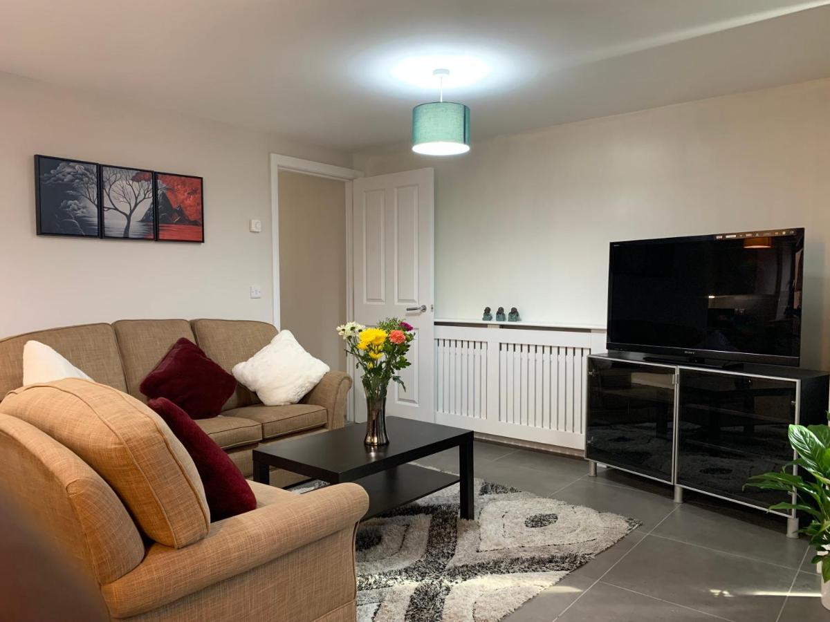 Aqua Dreams - Serviced Luxury Modern Belfast City Centre 2 Bed Apartment Exterior foto